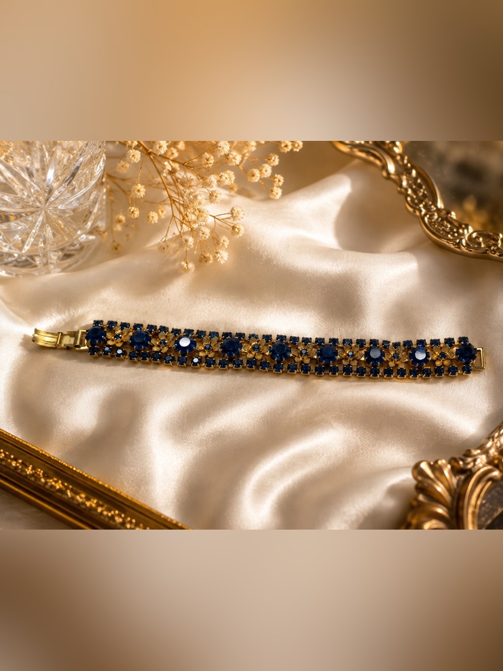 Vintage Gold Tone Floral Bracelet with Deep Blue Glass Crystal 7.5